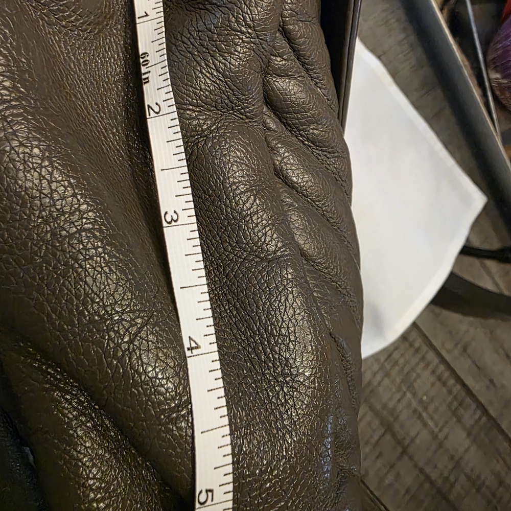 Saint Laurent Grey Quilted Leather Shoulder Bag with Chain and YSL Charm - Picture 9 of 16
